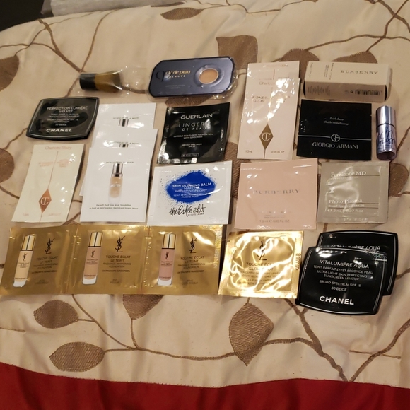 CHANEL Other - New Premium Cosmetic Foundation Samples CHANEL Other - New Premium Cosmetic Foundation Samples